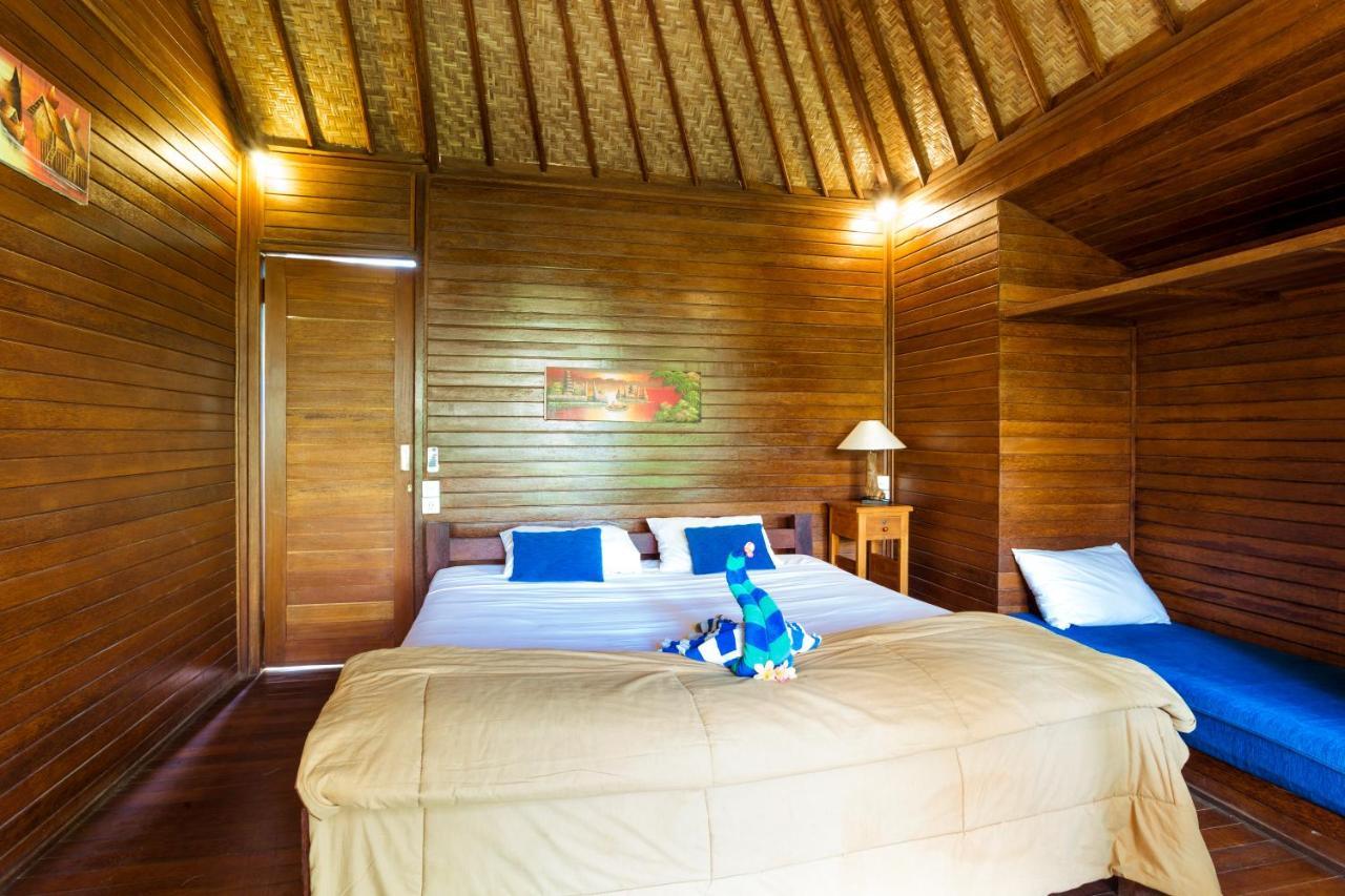 Adi Bungalow Lembongan Екстер'єр фото