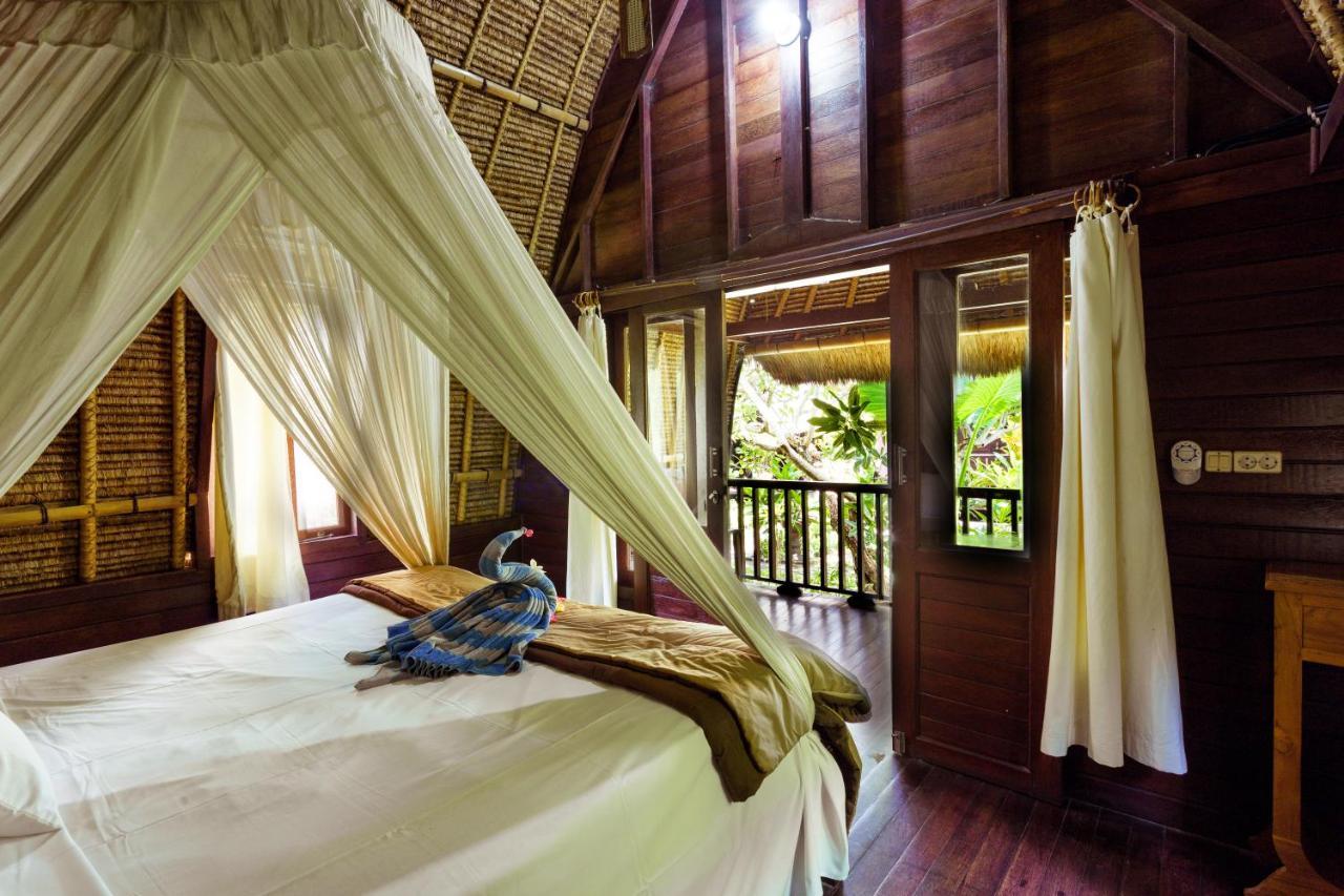 Adi Bungalow Lembongan Екстер'єр фото