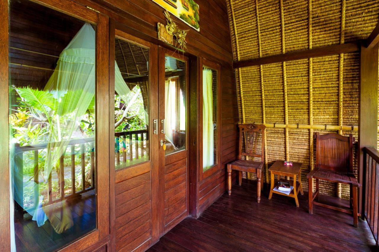 Adi Bungalow Lembongan Екстер'єр фото